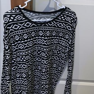 Justice long sleeve patterned shirt